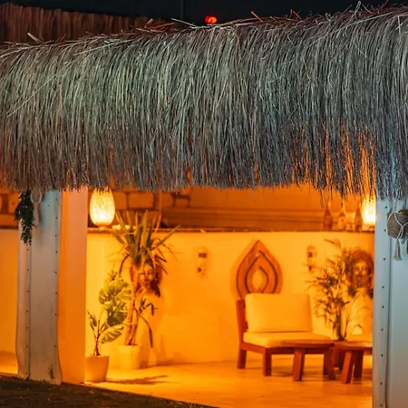 Hotel Blanco *